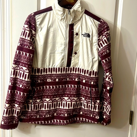 The North Face Jackets & Blazers - The North Face Jacket,Light Medium Size New with out Tag